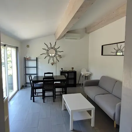 Дом отдыха Maisonnette Presqu Ile De Giens Йер
